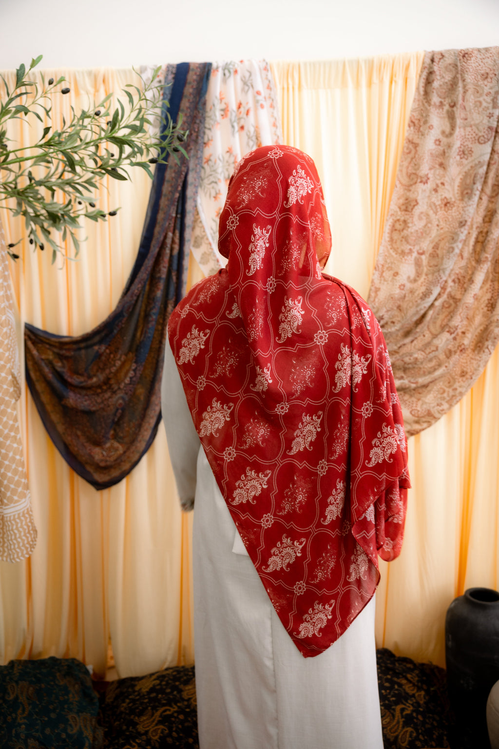 Laal Damask