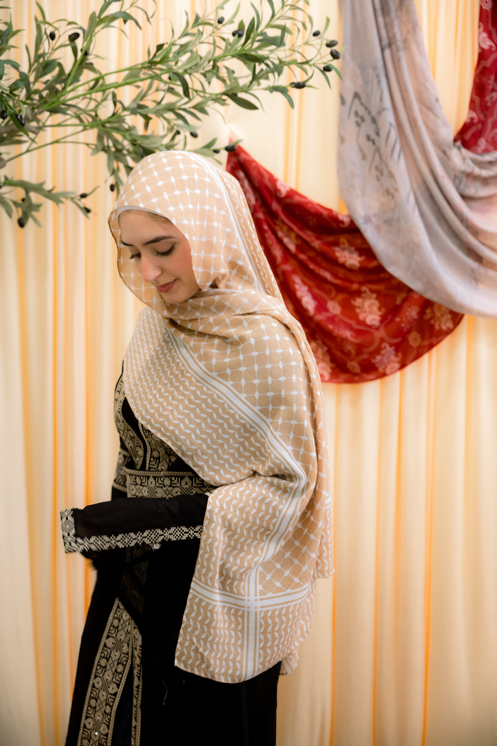 Golden Keffiyeh