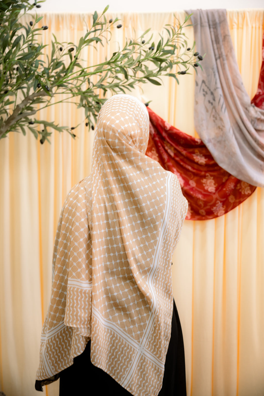 Golden Keffiyeh